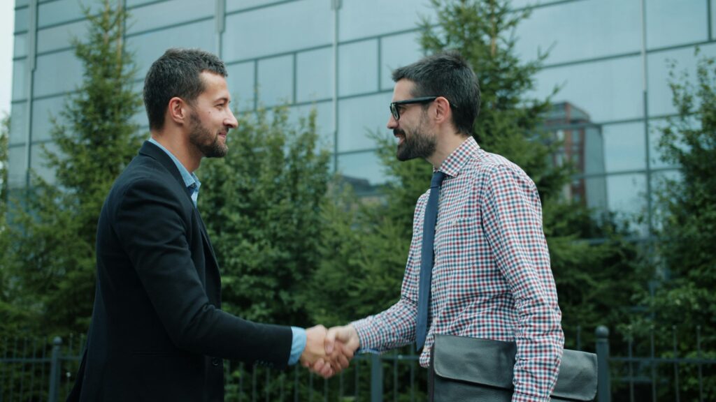 IF YOUR BIGGEST CLIENT STOPPED PAYING TODAY, WOULD YOUR BUSINESS SURVIVE?